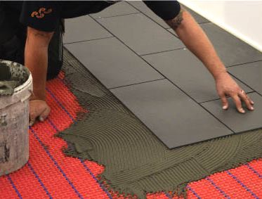 install underfloor heating system